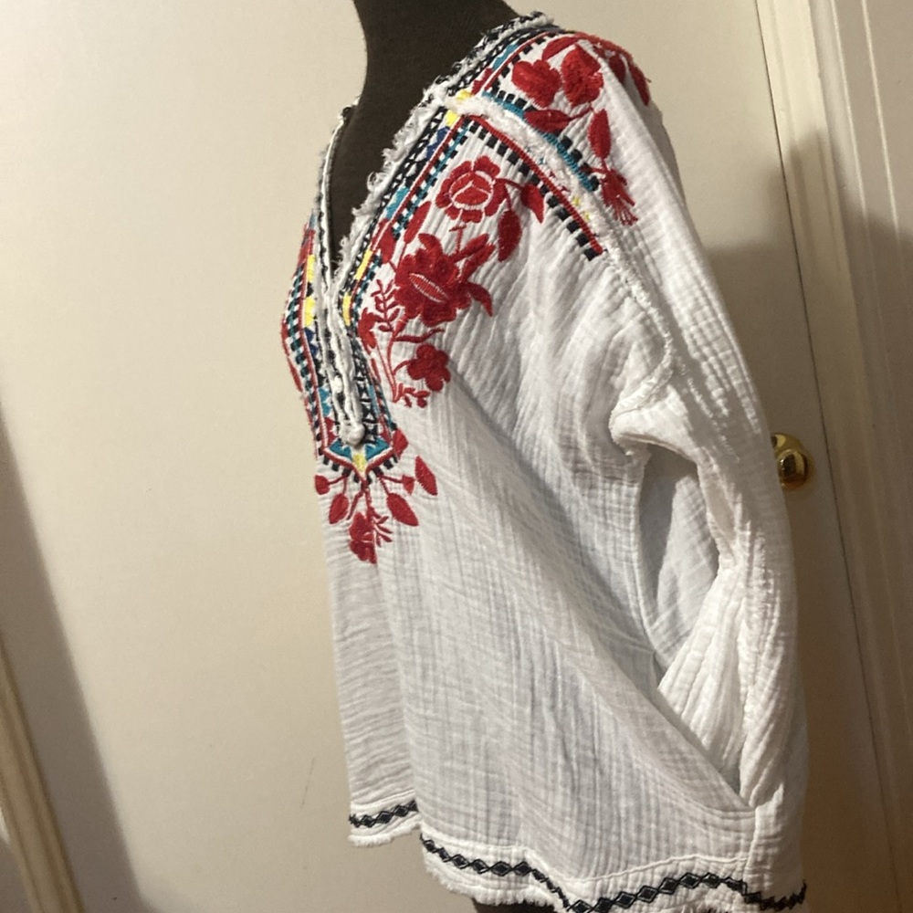 JOHNNY WAS GAUZE top w/pockets, size xtra small. Excellent condition. - Picture 5 of 7